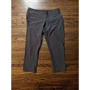 Nike Dry Fit Women's Capris